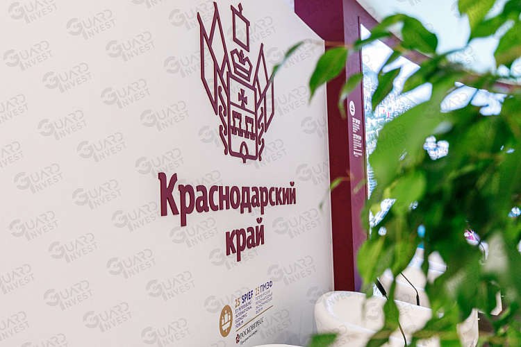 5D4_1395.jpg